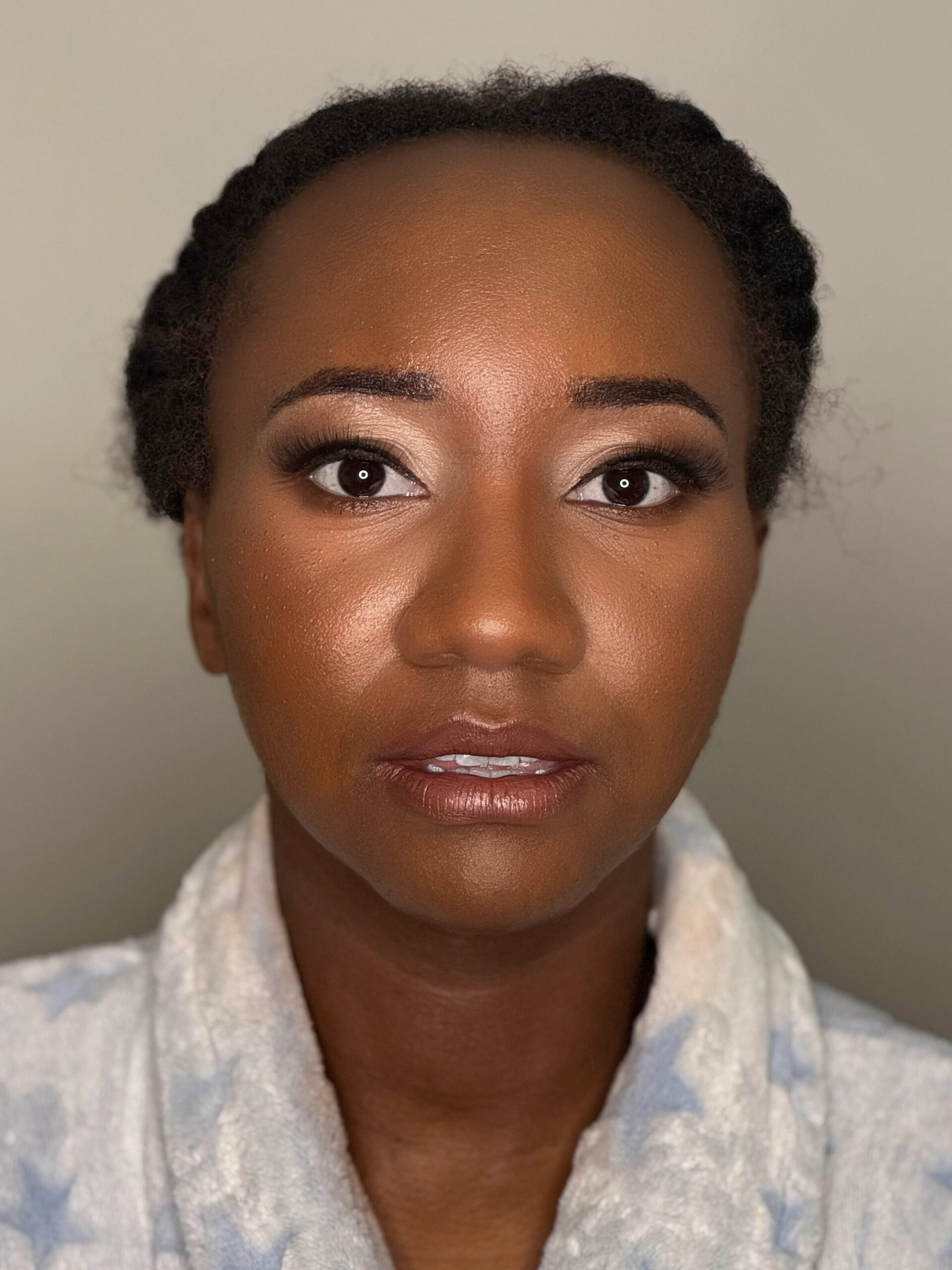 Christmas party makeup